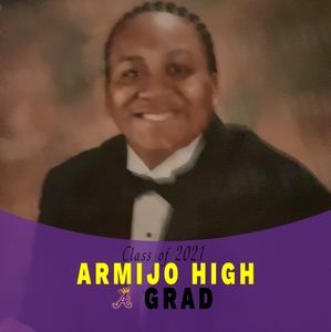 Meet your Posher, Desiree